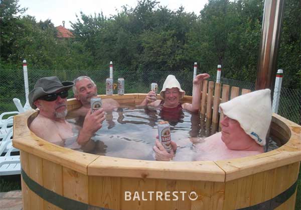 pic about_us_wooden_hot_tub_3