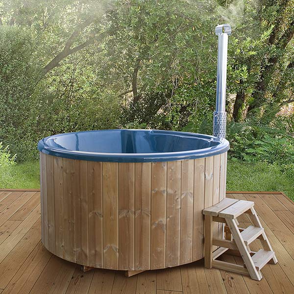 photo-4-round-hot-tub-with-integrated-wood-fired-stove-for-4-6-pers